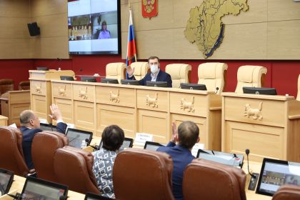 Утверждена предварительная повестка 33-й сессии Законодательного Собрания